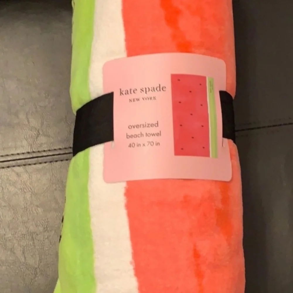Kate Spade Oversized Luxurious Beach Towel - Picture 5 of 7